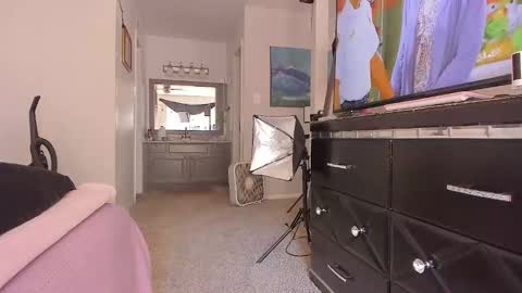 Yaya online show from March 14, 2026, 10:04 pm