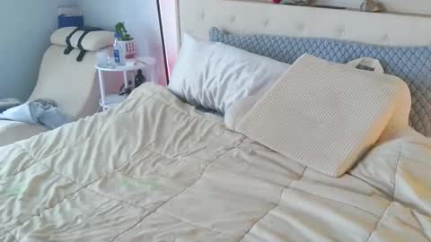 Snapshot of samathajamesxo chatting on June 3, 2026, 3:39 pm Samatha James online show from June 3, 2026, 3:39 pm
