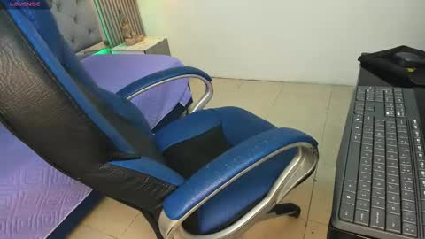 Sam online show from February 3, 2026, 12:32 pm