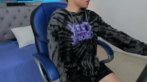 Sam online show from April 26, 2026, 12:36 pm