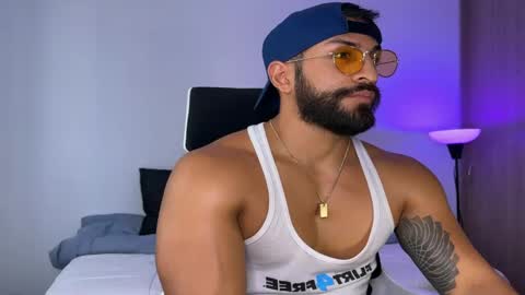 Snapshot of samdornan chatting on January 26, 2025, 10:02 pm Sam Dornan online show from January 26, 2025, 10:02 pm