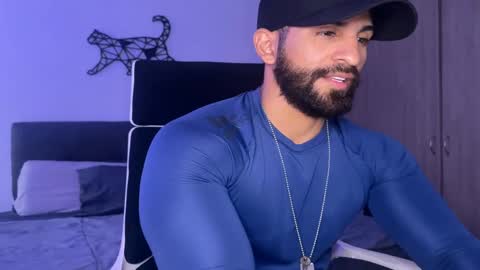 Snapshot of samdornan chatting on February 16, 2025, 9:05 pm Sam Dornan online show from February 16, 2025, 9:05 pm