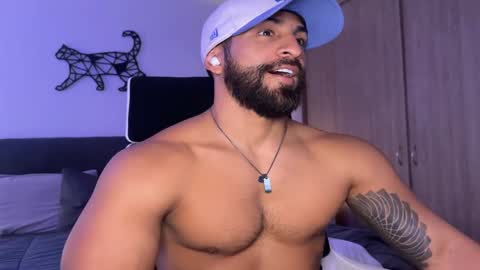 Snapshot of samdornan chatting on February 17, 2025, 6:48 pm Sam Dornan online show from February 17, 2025, 6:48 pm