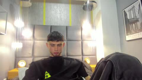 Sam  online show from December 24, 2024, 6:06 pm