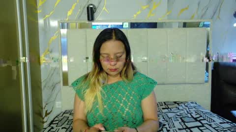 Snapshot of sami_1_8 chatting on May 2, 2026, 4:06 am Samy online show from May 2, 2026, 4:06 am