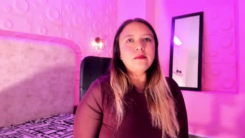 Snapshot of sami_1_8 chatting on May 21, 2026, 3:24 am Samy online show from May 21, 2026, 3:24 am