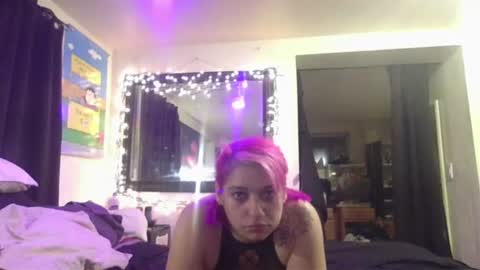 samiikayy online show from October 18, 2025, 4:37 am