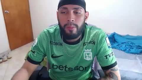 samir_music_ online show from October 30, 2025, 2:57 am