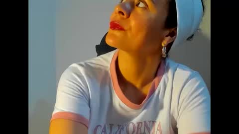 Snapshot of samm_hoti chatting on November 5, 2025, 12:10 am sam online show from November 5, 2025, 12:10 am