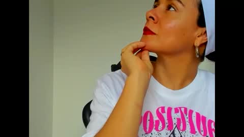 Snapshot of samm_hoti chatting on November 13, 2025, 8:30 pm sam online show from November 13, 2025, 8:30 pm