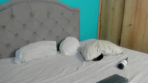 Sophie y Mark online show from January 31, 2025, 2:58 am