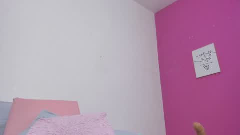 Snapshot of sammy_sm_ chatting on February 6, 2025, 9:11 am Sammy online show from February 6, 2025, 9:11 am