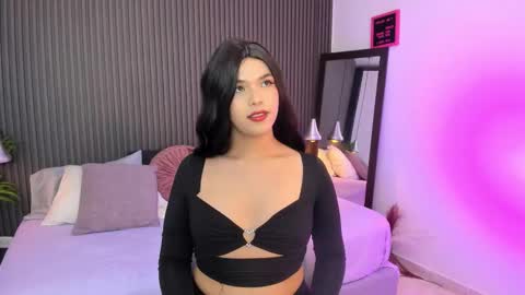 Snapshot of sammybrunette1 chatting on February 23, 2026, 7:55 pm Axel online show from February 23, 2026, 7:55 pm