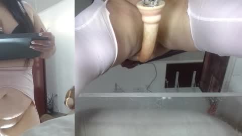 Snapshot of sammyevanss__ chatting on November 22, 2025, 11:31 am SAMMY online show from November 22, 2025, 11:31 am