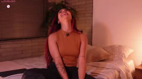 Snapshot of sammylaszlow chatting on January 7, 2026, 4:59 am Sammy online show from January 7, 2026, 4:59 am