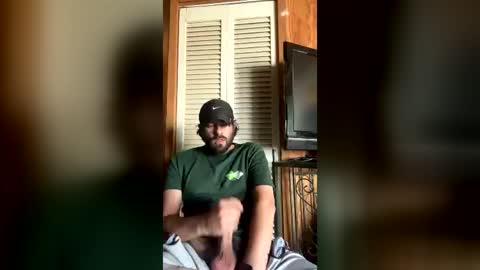 sammysammy190125 online show from July 4, 2026, 9:32 pm