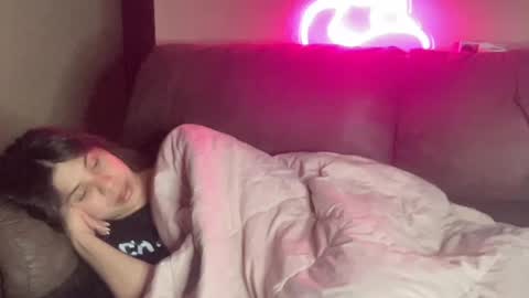 sammyvxoo online show from June 15, 2026, 6:26 am