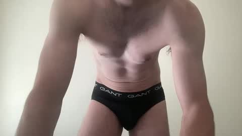 Snapshot of samt2527 chatting on February 23, 2025, 2:18 am SamT online show from February 23, 2025, 2:18 am