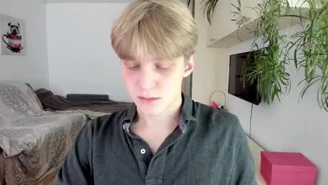 Sam online show from October 21, 2025, 4:57 am