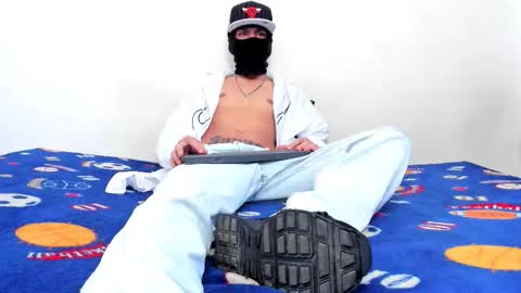   online show from March 5, 2026, 5:31 pm