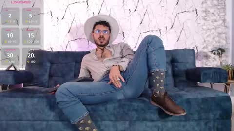 Snapshot of samuelcoopper chatting on October 1, 2025, 6:03 pm Samuel Coopper online show from October 1, 2025, 6:03 pm