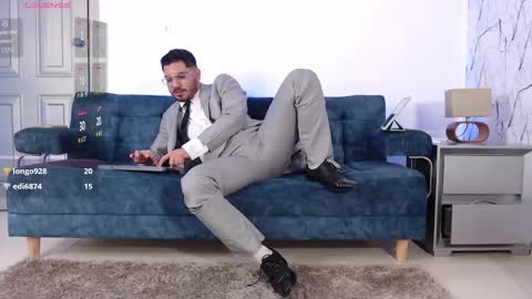 Snapshot of samuelcoopper chatting on October 13, 2025, 2:50 pm Samuel Coopper online show from October 13, 2025, 2:50 pm