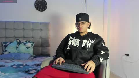 samxx_muscle online show from October 29, 2025, 2:52 pm