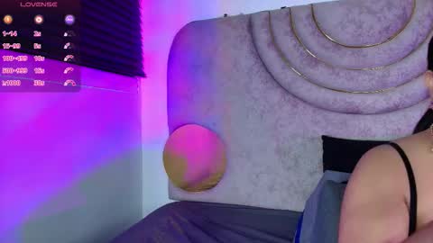 SAMY GREY... online show from February 14, 2026, 3:47 am