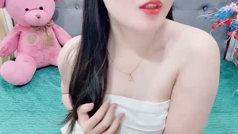 sanami_sian_ online show from November 1, 2025, 2:30 pm