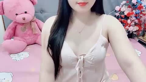sanami_sian_ online show from November 27, 2025, 2:41 pm