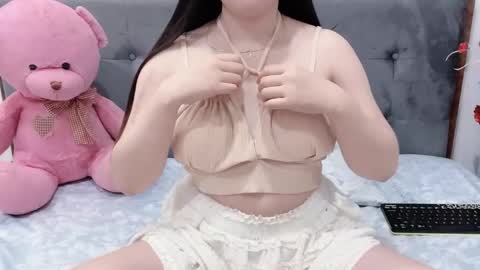 Snapshot of sanami_sian_ chatting on May 15, 2026, 1:34 am sanami_sian_ online show from May 15, 2026, 1:34 am