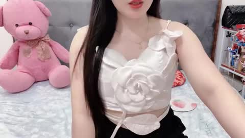 Snapshot of sanami_sian_ chatting on May 26, 2026, 2:35 pm sanami_sian_ online show from May 26, 2026, 2:35 pm