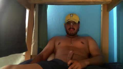 Snapshot of sandalo123 chatting on February 22, 2026, 7:01 pm sandalo123 online show from February 22, 2026, 7:01 pm