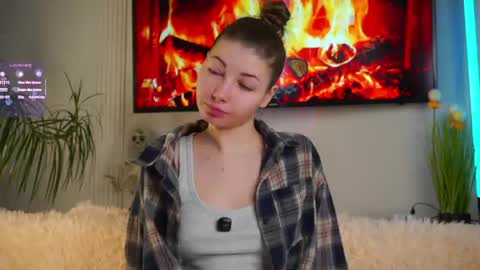 Emma  online show from April 5, 2026, 2:31 am