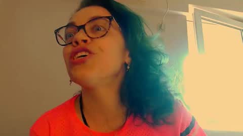 Sandra online show from March 16, 2026, 1:26 pm