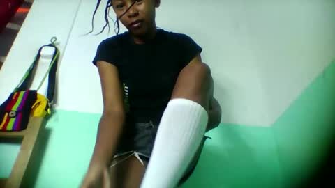 Snapshot of sandra1253099 chatting on February 27, 2026, 6:02 am sandra1253099 online show from February 27, 2026, 6:02 am