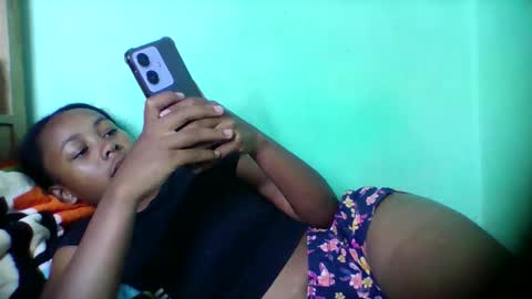 Snapshot of sandra1253099 chatting on March 5, 2026, 8:32 am sandra1253099 online show from March 5, 2026, 8:32 am