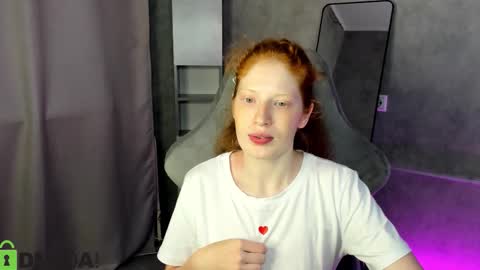 Sandra online show from September 18, 2025, 1:40 am