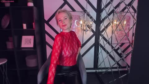 Sandra online show from February 3, 2025, 5:18 am