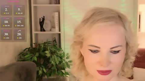 Snapshot of sandra_kind chatting on May 27, 2026, 5:37 am Sandra online show from May 27, 2026, 5:37 am