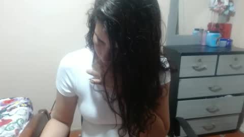 Snapshot of sandra_rosse chatting on May 13, 2026, 2:53 am sandra_rosse online show from May 13, 2026, 2:53 am