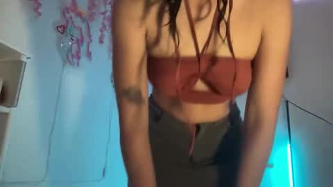 SANDRABREEZE online show from April 17, 2026, 4:15 am