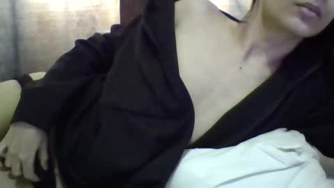 sandra for your pleasure online show from October 28, 2025, 4:49 am