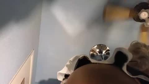 Sandra online show from April 1, 2026, 8:15 am