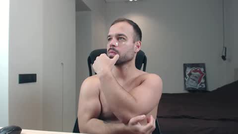 Snapshot of sandro_best chatting on April 23, 2026, 9:52 am DeAlex online show from April 23, 2026, 9:52 am
