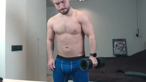 Snapshot of sandro_best chatting on April 23, 2026, 12:29 pm DeAlex online show from April 23, 2026, 12:29 pm