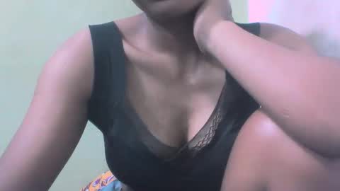 Snapshot of sandy735579 chatting on February 18, 2026, 6:20 am sandy735579 online show from February 18, 2026, 6:20 am