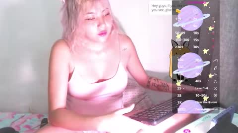 Snapshot of sandy_straw chatting on November 13, 2025, 6:51 pm sandy_straw online show from November 13, 2025, 6:51 pm