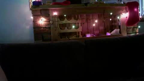 sanroom online show from December 8, 2024, 12:52 pm