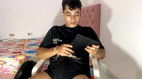 santi36rt online show from September 24, 2025, 7:28 pm